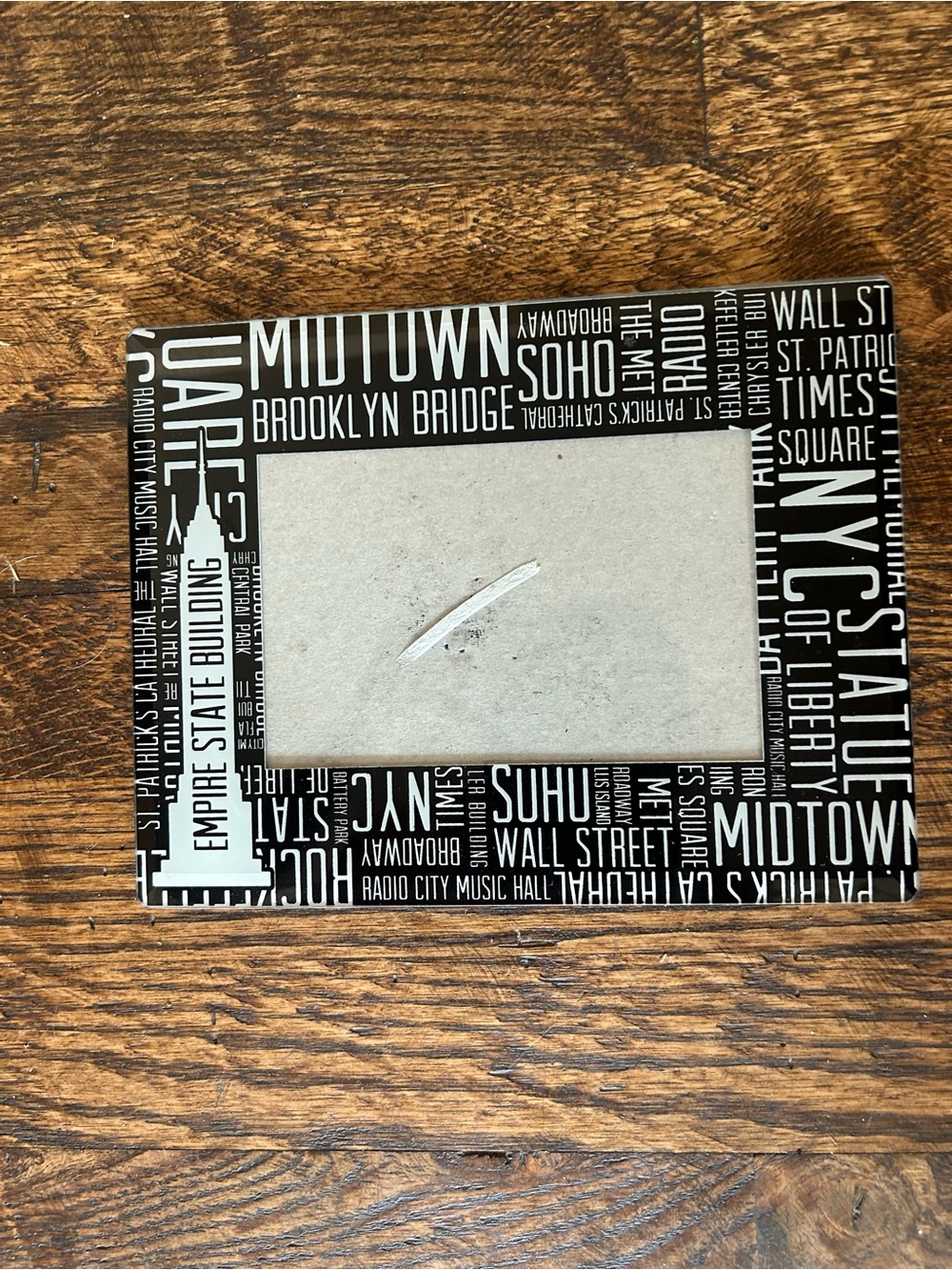 Fiberglass Staple of New York Picture Frame 4X6